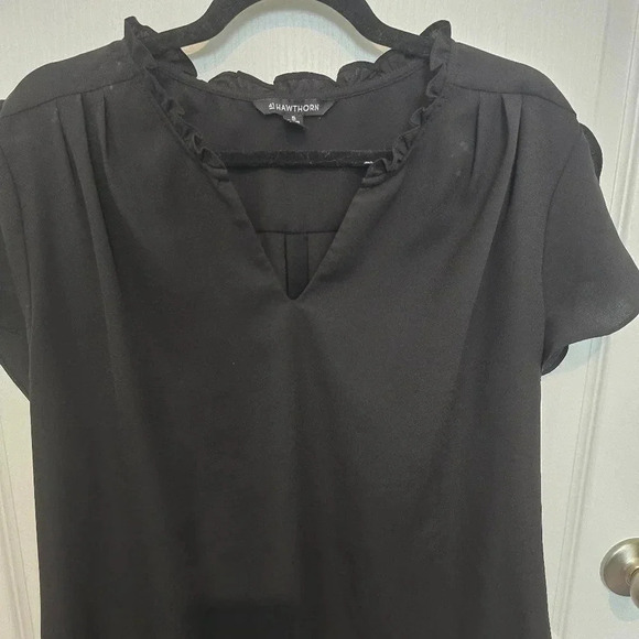 Stitch Fix — 41 HAWTHORN Tiffiny Tulip Sleeve Blouse XLP - Picture 3 of 10